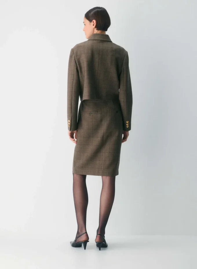 Veste Justina – (Re)ssential